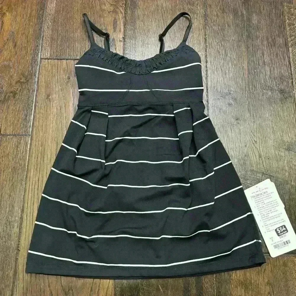 Lululemon Yogi Dance Tank NWOT
